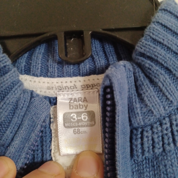 Baby Sweater - Picture 4 of 4